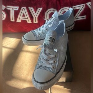 Converse Baby Blue Shoreline Low-Top Sneakers